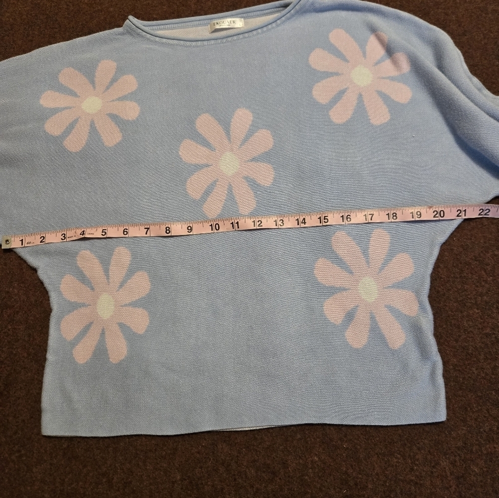 Ekouaer Daisy Pajama Top Size Large Has Staining On Sleeves - Picture 6 of 9